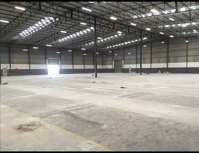 12,880M² FACTORY TO LET IN PAROW CENTRAL
